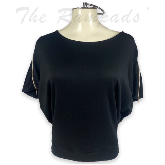Black Zenergy by Chico’s Zipper Short-sleeve Blouse Size 0 - Picture 1 of 8